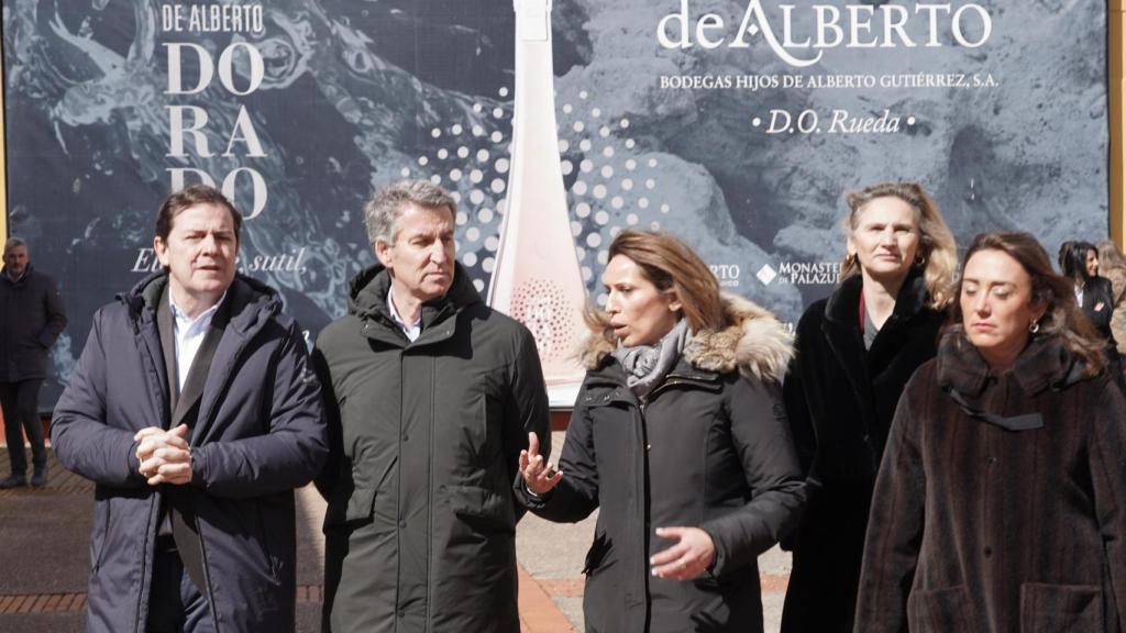 Alberto Núñez Feijóo y Mañueco en Serrada el pasado mes de marzo.