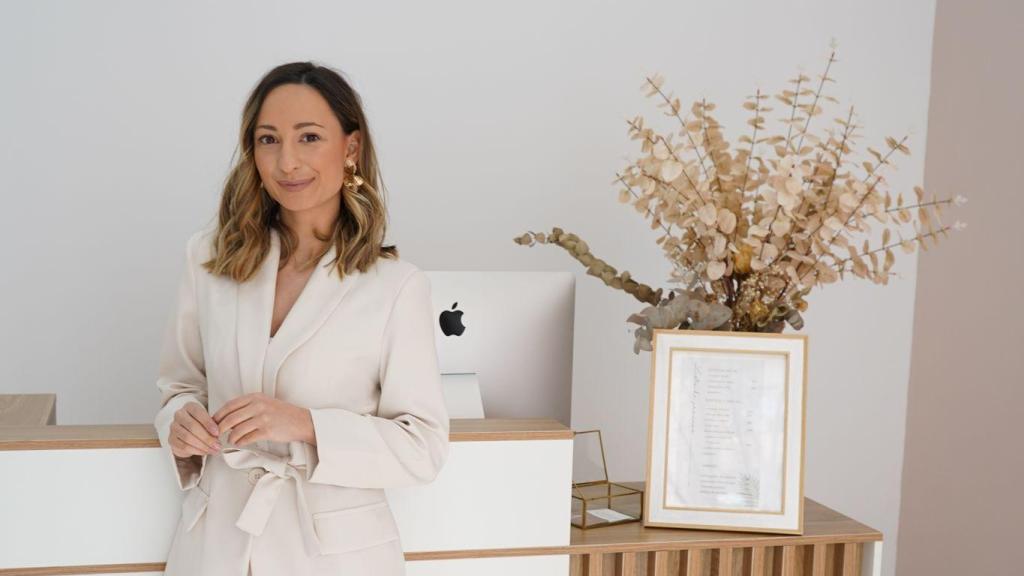 Marga Martín en su estudio de nutrición y salud en Toledo.