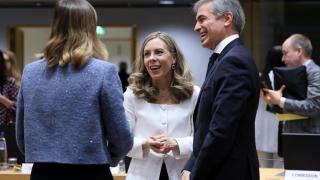 El secretario de Estado para la UE, Fernando Sampedro, y su homóloga sueca, Jessica Jessica Rosencratz, durante la reunión de este martes en Bruselas