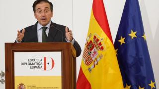 El Gobierno cree que el fracaso en Europa sobre el catalán no afectará a la legislatura y logra que Junts culpe al PP