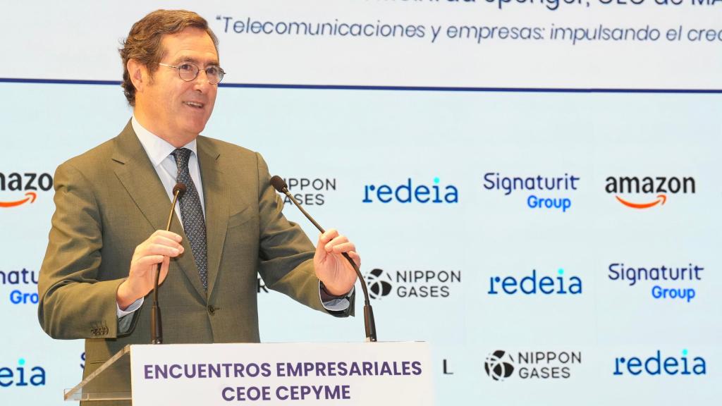 Antonio Garamendi, presidente de la CEOE, en un desayuno informativo de Meinrad Spenger, CEO de Masorange.