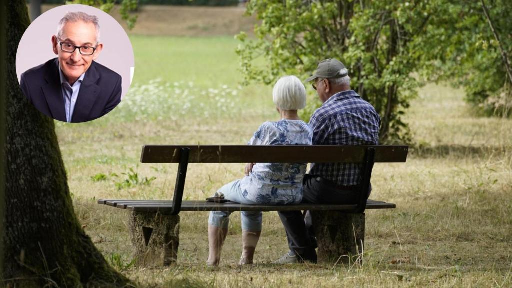 Montaje de Manuel Álvarez con jubilados