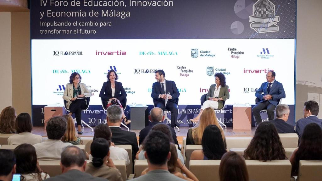 María Eugenia Martínez-Oña, Paloma Rodríguez Bonilla, Ángel Recio, María García y Javier Palma.