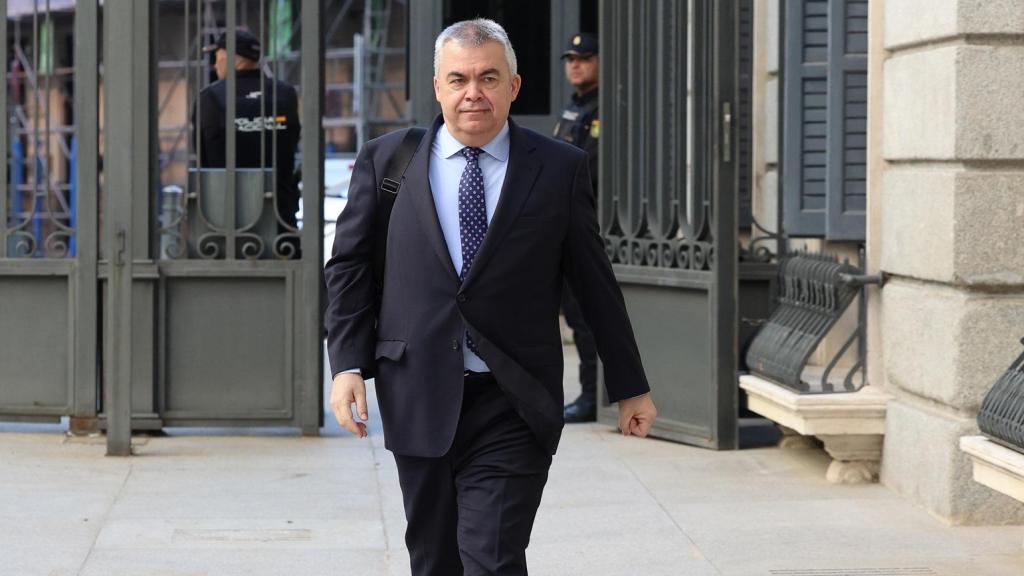 Santos Cerdán este miércoles a su llegada al Congreso.