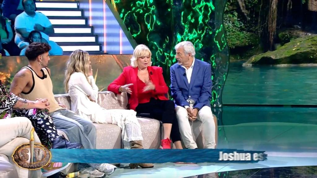 Tertulia de 'Supervivientes: Tierra de nadie'.