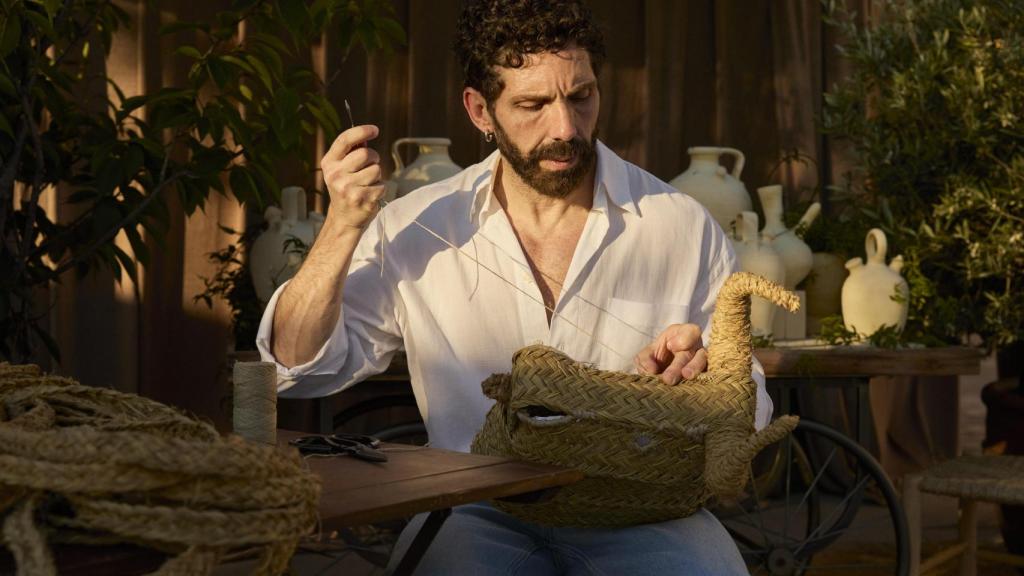 El artesano durante la cena del 25 aniversario de Las Rozas Village.