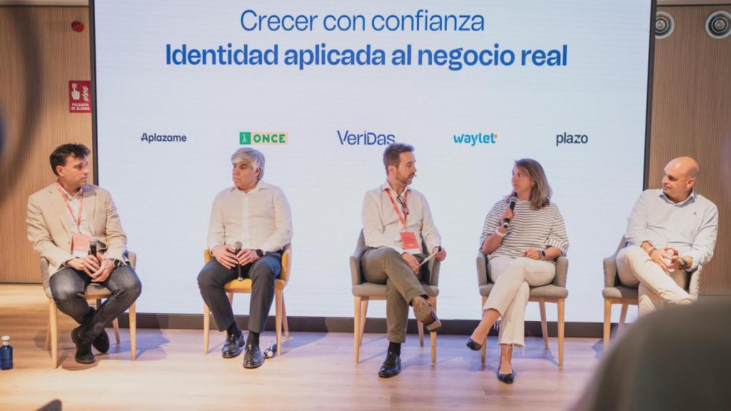 Imagen de la mesa redonda con clientes del ‘Identity & Business Day’ de Veridas.