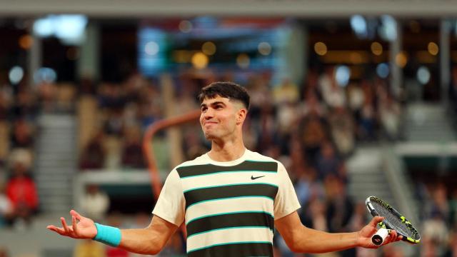 Alcaraz celebra un punto ante Marozsan.