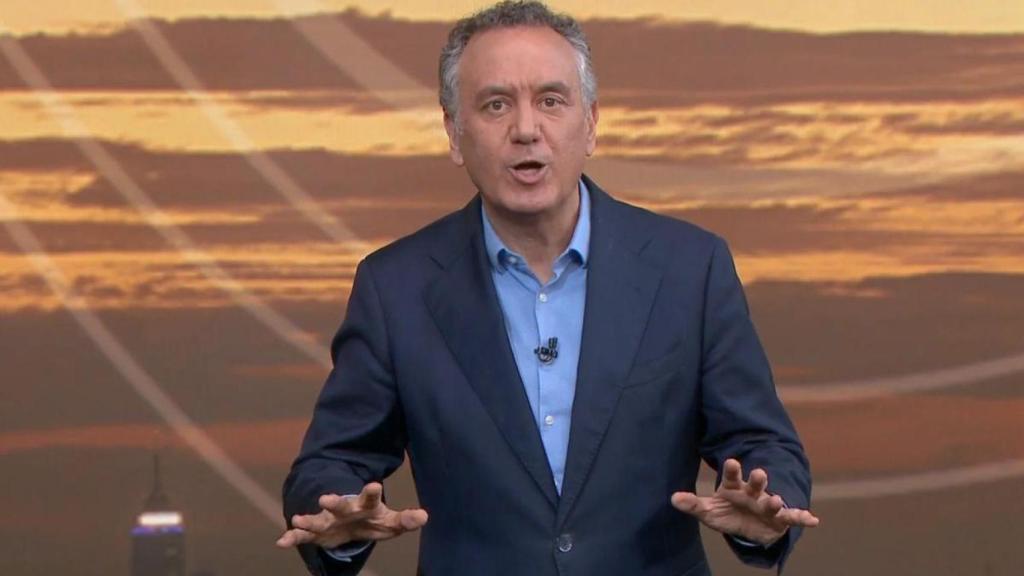 Roberto Brasero durante un programa de El Tiempo en Antena 3.