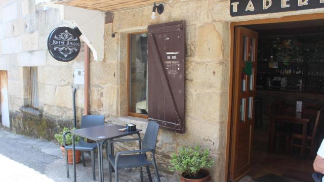 La tapería escondida de Nigrán (Pontevedra) que se ha convertido en el segundo hogar de sus vecinos