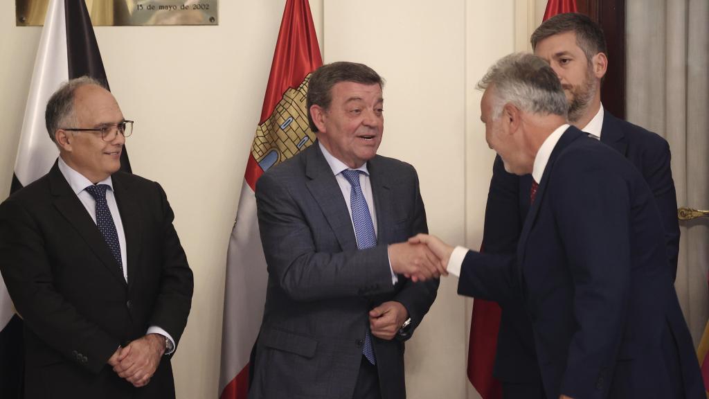 El consejero de la Presidencia, Luis Miguel González Gago, participa en la reunión del Comité preparatorio de la Conferencia de Presidentes, que preside el ministro de Política Territorial y Memoria Democrática, Ángel Víctor Torres