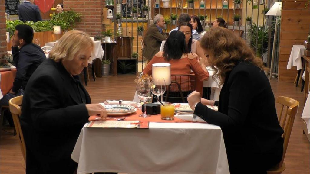 Momento de la cita entre José Miguel y Arantxa, en 'First Dates'