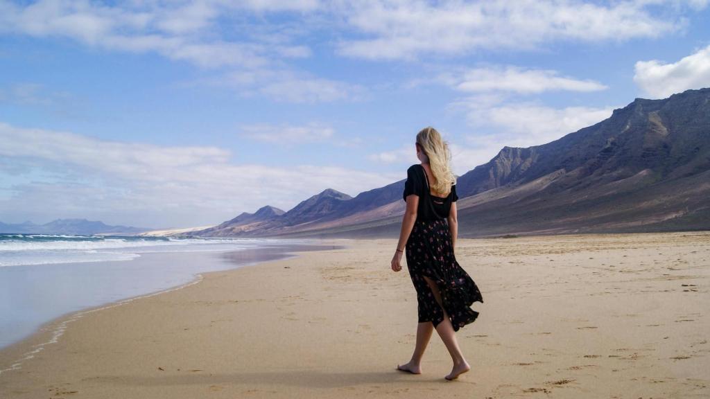 Vista de una de las playas más salvajes de Fuerteventura.