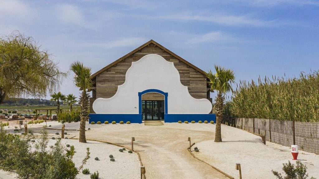 El edificio del spa.