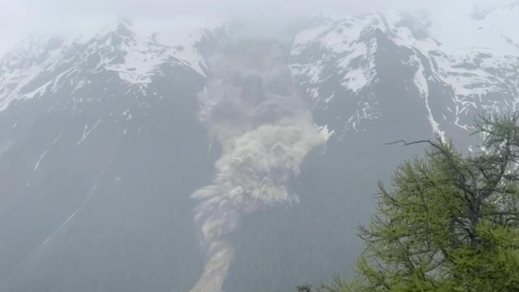 El colapso del glaciar Birch en el valle del Lonza. Pomona Media/Handout via REUTERS