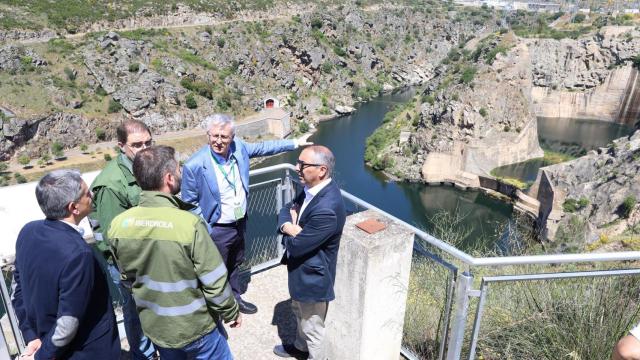 Los Colegios de Ingenieros de Zamora y Salamanca reconocen la labor de Iberdrola para resolver el apagón masivo, este jueves en el municipio de Ricobayo