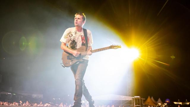 Matt Bellamy, líder de Muse, en un concierto de 2022. Foto: Europa Press.