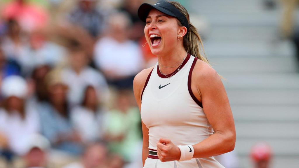 Paula Badosa celebra un punto durante el partido ante Ruse.