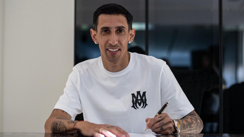 Di María firma su contrato con Rosario Central.