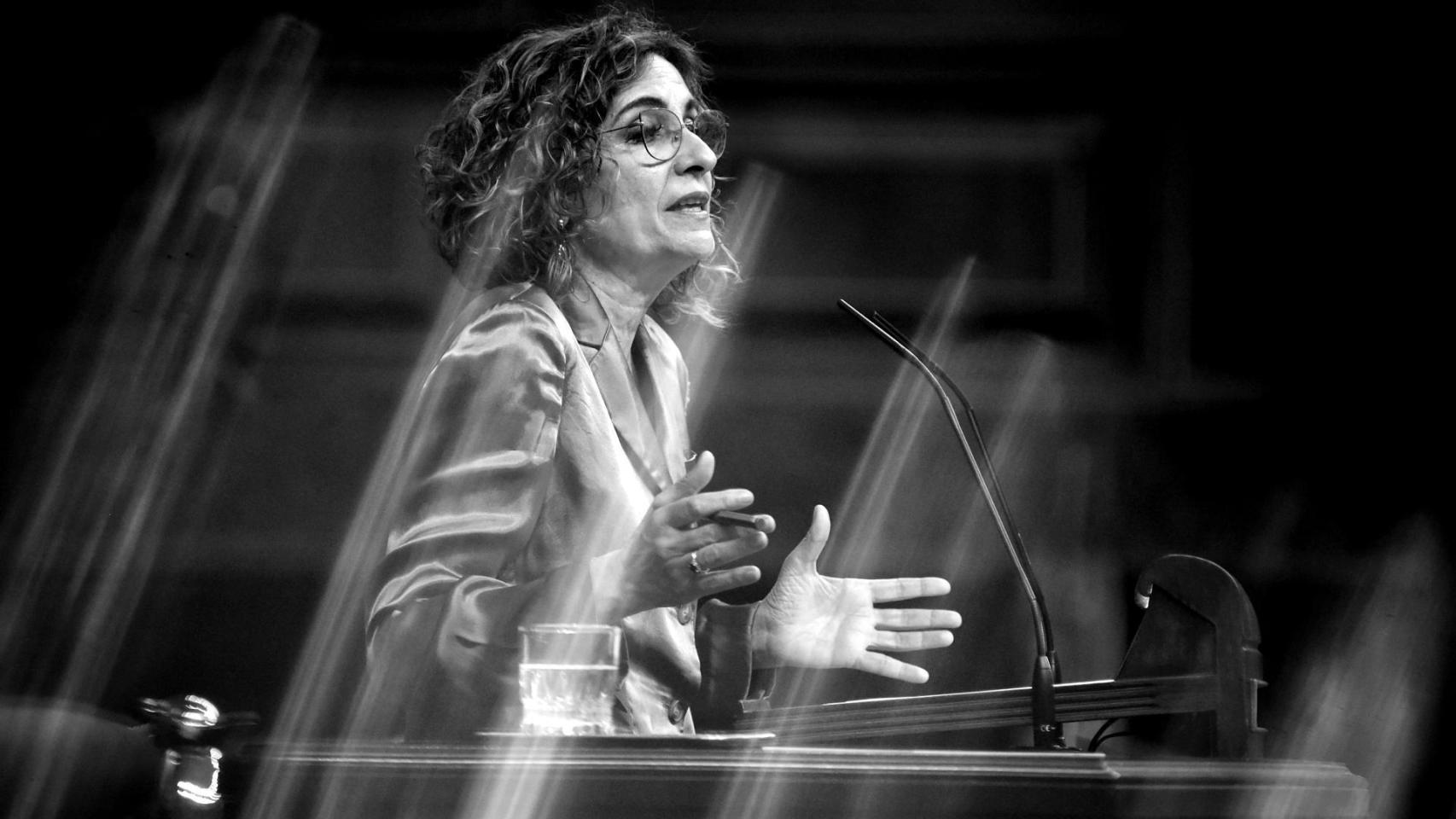 La vicepresidenta primera y ministra de Hacienda, María Jesús Montero