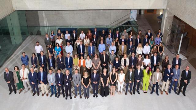 Foto de familia del HR Meeting 2025, organizado por el Club de las Buenas Decisiones de la UA.