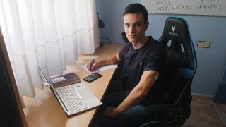 El consejo para la PAU de Víctor Mula, la mejor nota de Alicante en la Selectividad 2024: Que cojan este hábito pronto