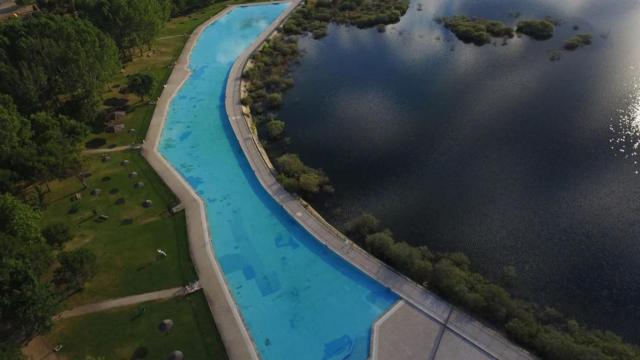 Vista aérea de la piscina natural de Riosequillo de Buitrago de Lozoya.