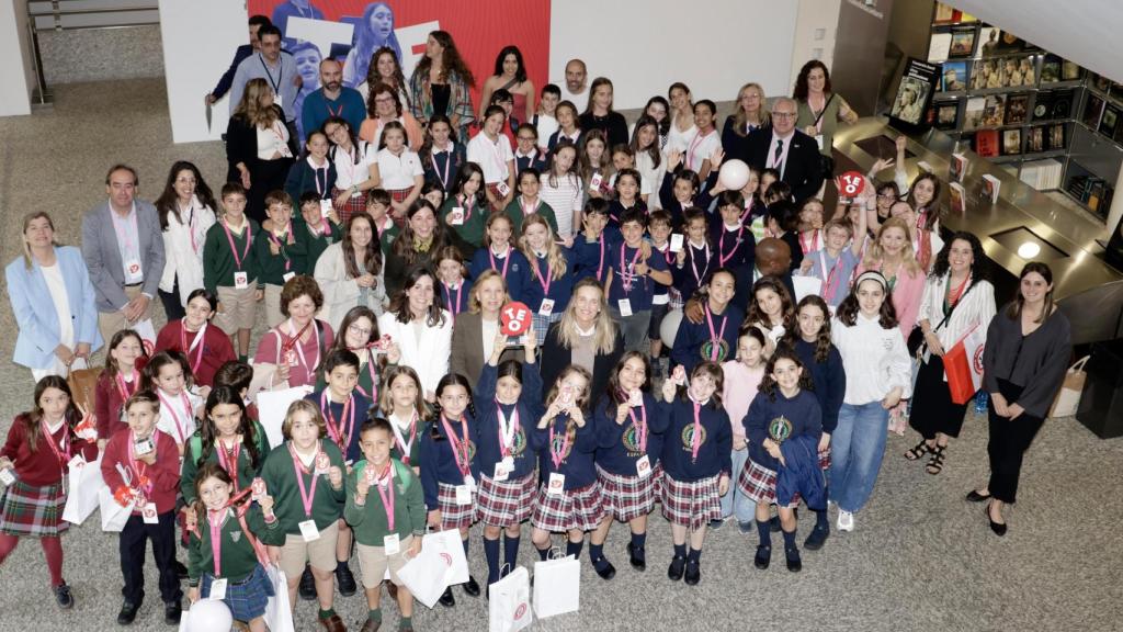 Foto de grupo de los participantes del IV TEO de la Fundación Barrié