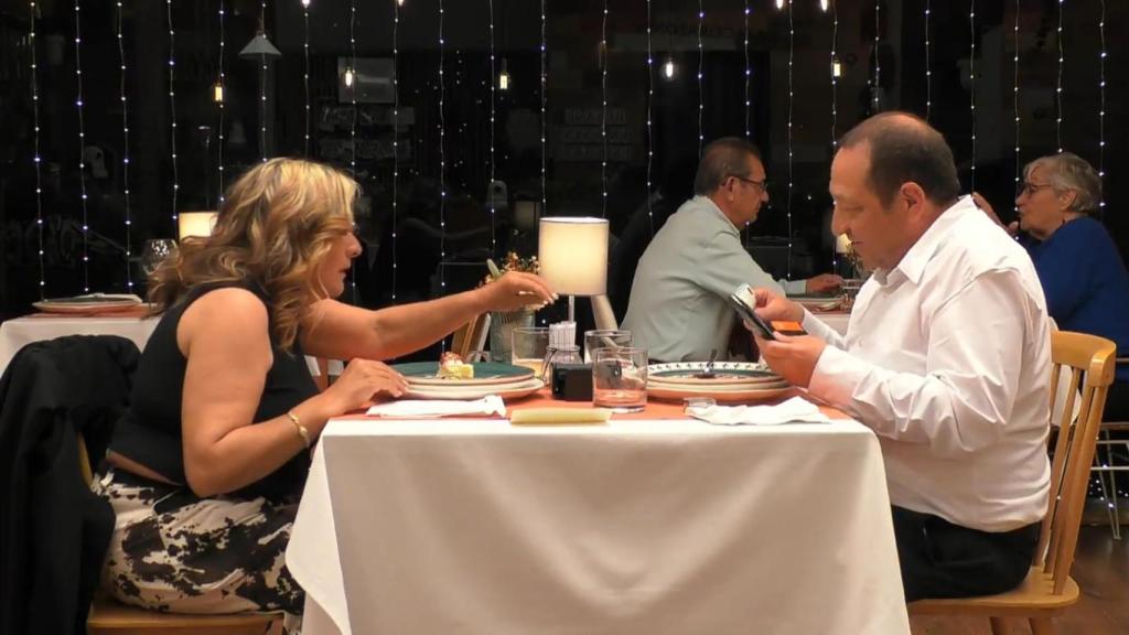 Momento de la cita entre Neli y Jordi, en 'First Dates'