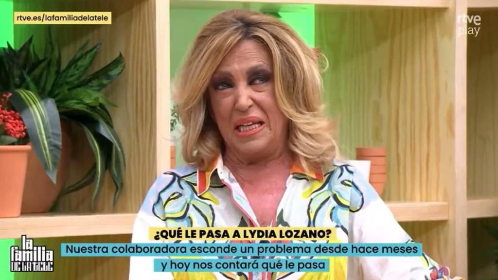 Lydia Lozano en 'La familia de la tele'.