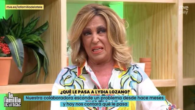 Lydia Lozano en 'La familia de la tele'.