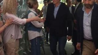 El presidente del PP, Alberto Núñez Feijóo, a su llegada a la Cúpula del Milenio de Valladolid, este viernes