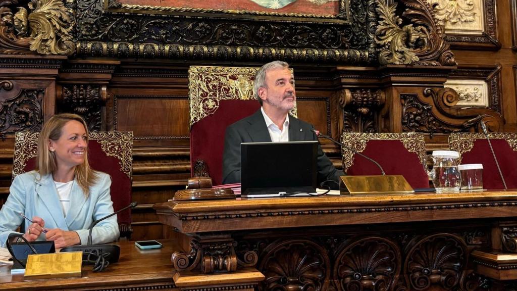El alcalde de Barcelona, Jaume Collboni, durante un pleno del Ayuntamiento.