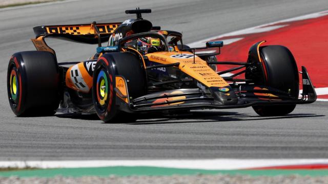 Oscar Piastri durante los entrenamientos libres del GP de España.