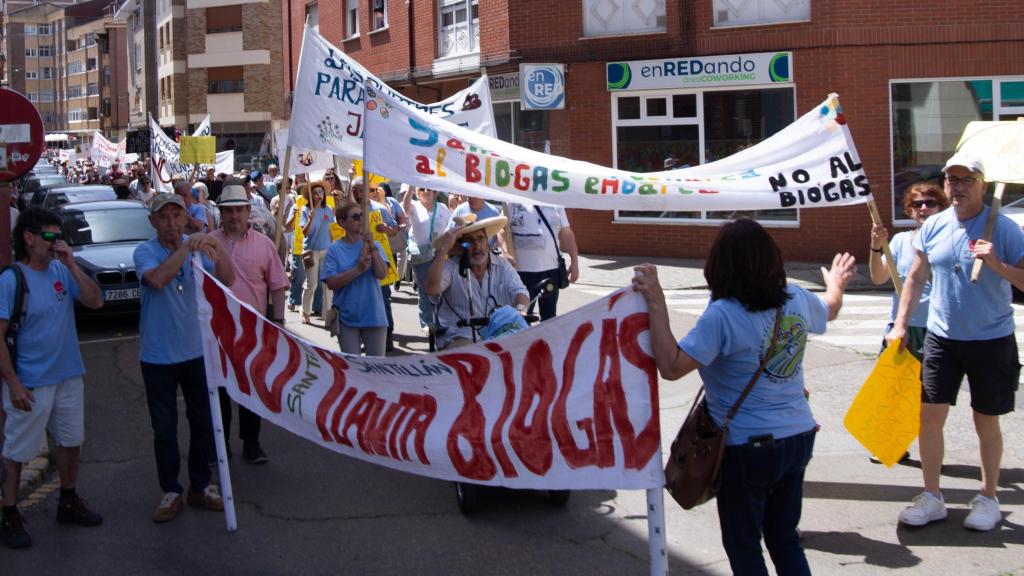 Manifestación en Saldaña contra las macroplantas de biogás y biometano