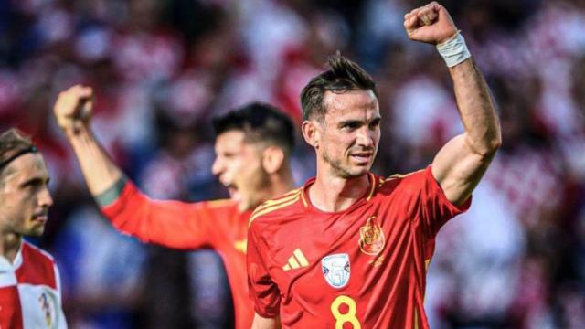 Fabián Ruiz celebra uno de los goles de España ante Croacia en la Eurocopa.