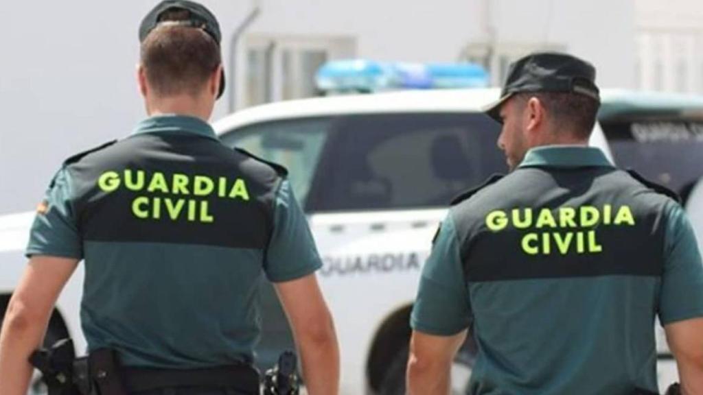 Agentes de la Guardia Civil.