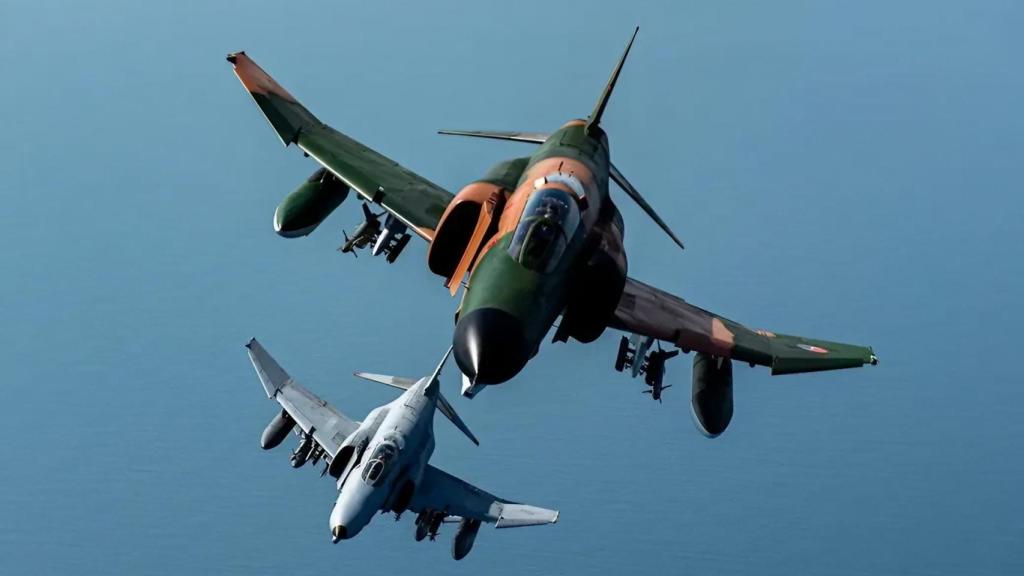 Dos F-4 de la Fuerza Aérea de Corea del Sur