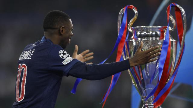 Dembélé, tras ganar la Champions League.