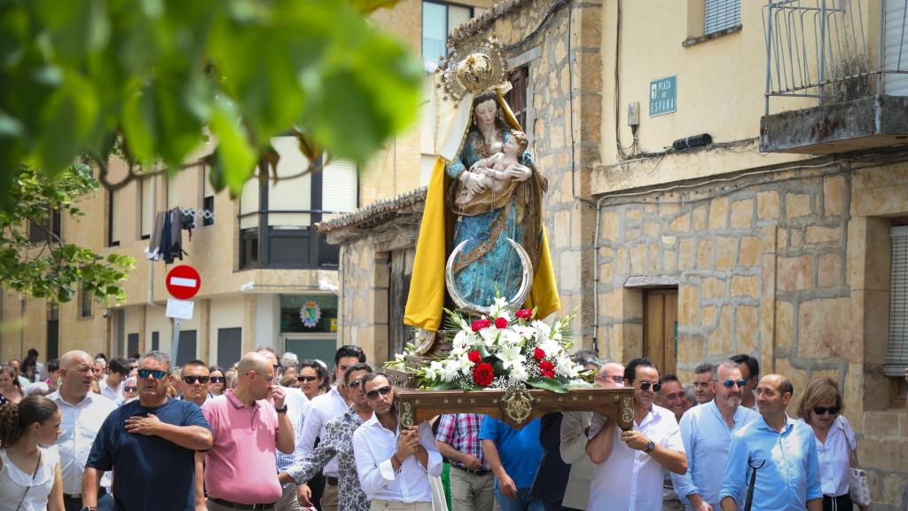 La Virgen de los Remedios sale a las calles de Villamayor