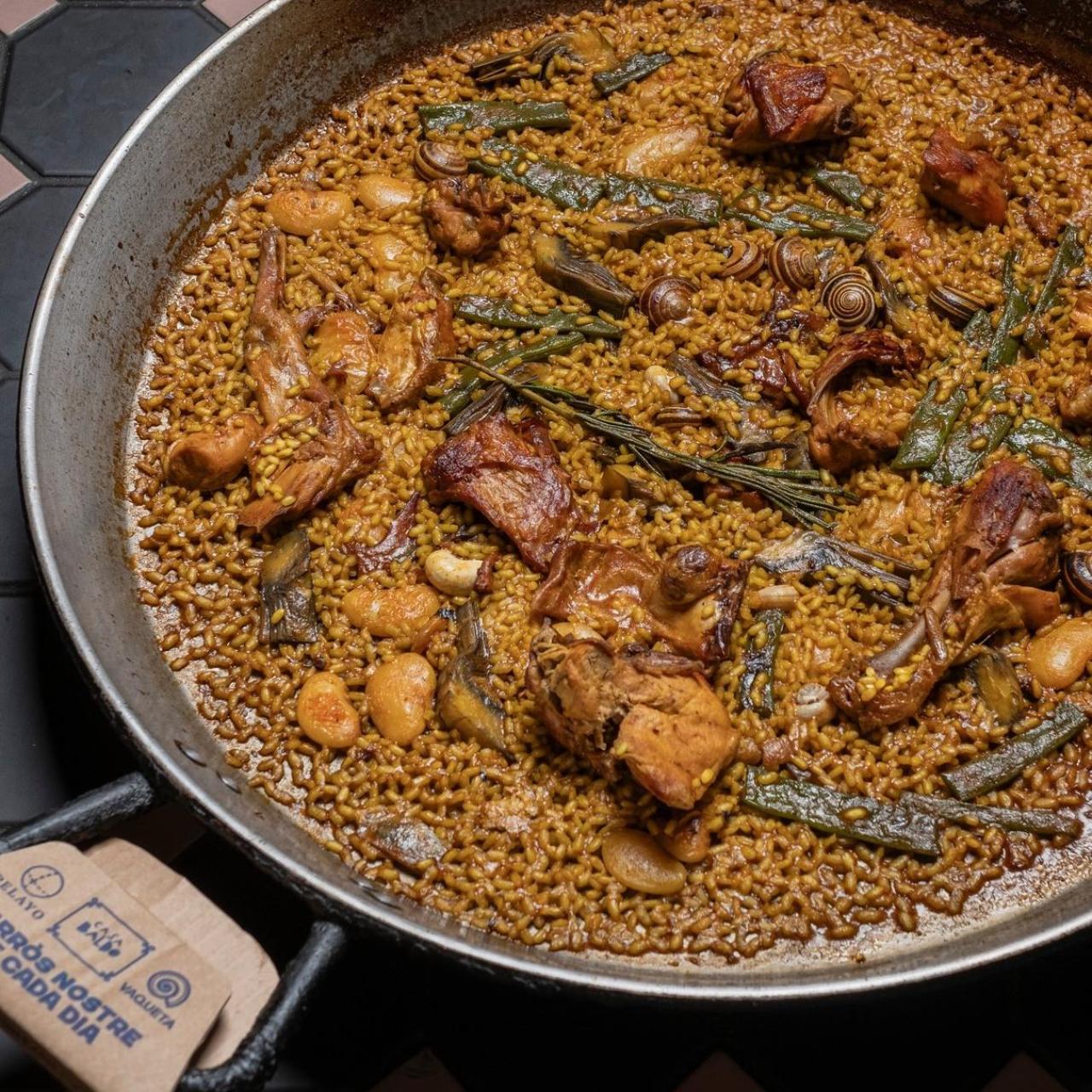 La paella valenciana de Vaqueta Gastro Mercat.