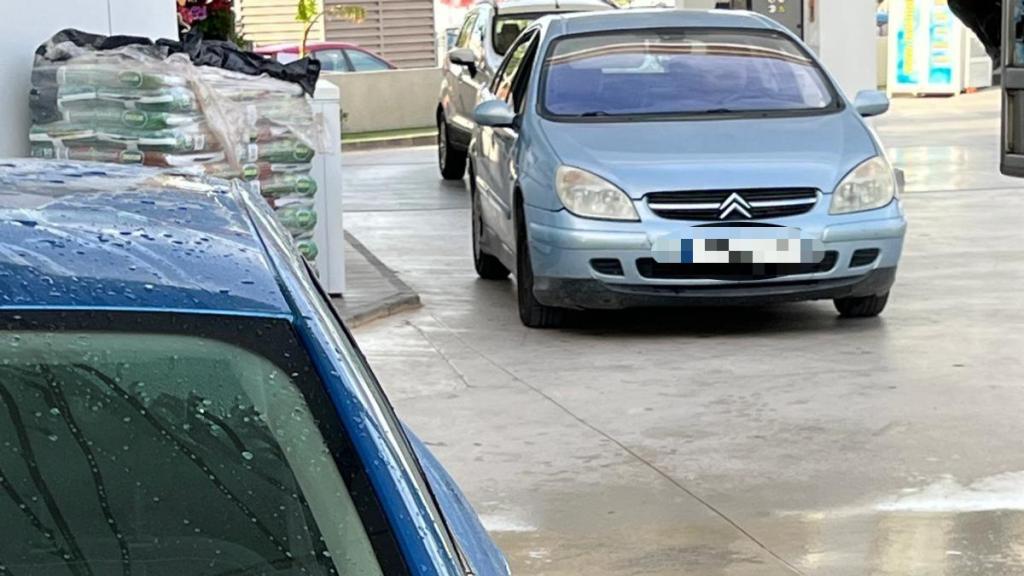 El vehículo de José Patricio captado por las cámaras de seguridad de una gasolinera tras su desaparición.