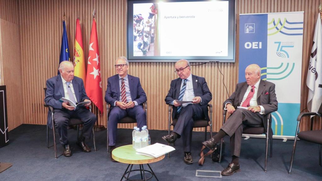 Una de las mesas del seminario.