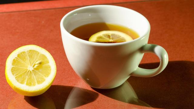 Una taza de infusión.