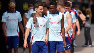 Nico Williams, junto a Gavi en la concentración de la Selección en Las Rozas