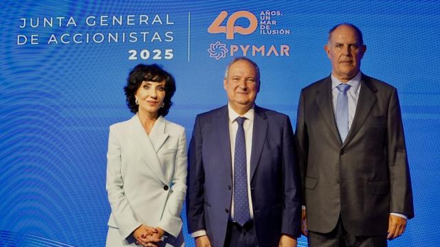 De izquierda a derecha: Almudena López del Pozo, Jordi Hereu y Álvaro Platero durante la Junta General de Accionistas de 2025 de Pymar.