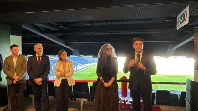 Representantes de Alicante en el acto celebrado en el estadio Santiago Bernabéu.