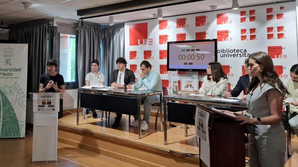 Debate sobre la prohibición de fumar en espacios públicos