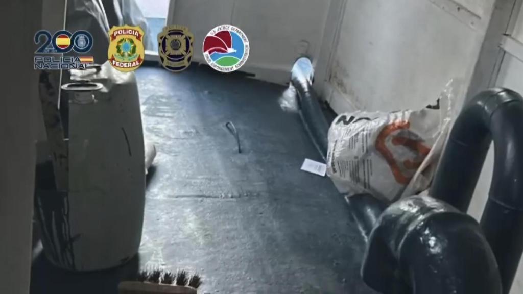 Interceptado un semi sumergible en Brasil para transportar droga hasta las costas españolas.