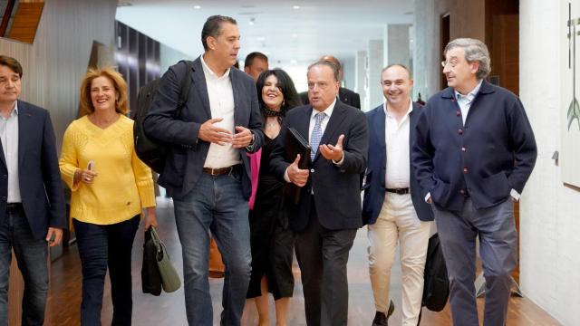 El presidente del Consejo de Cuentas, Mario Amilivia, a su llegada a su comparecencia de este lunes en las Cortes de Castilla y León